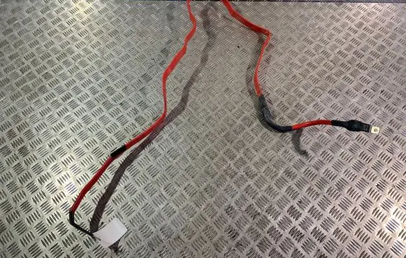 Audi A8 S8 D4 4H Positive cable (battery) 4H0971225D