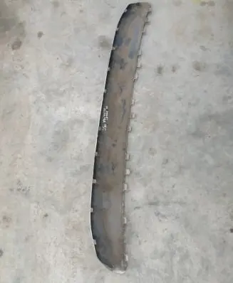 Volkswagen PASSAT B8 Front bumper lip 