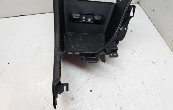 KIA Sportage Other center console (tunnel) element 84680F1210WK 84681F1200
