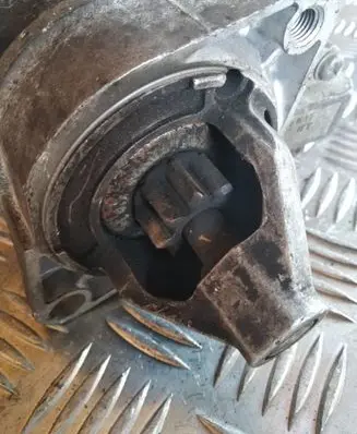 Mazda 323 F Starter motor M3T49381 1808