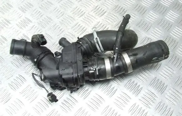 Jaguar XE Thermostat housing FX23-8A587-AD