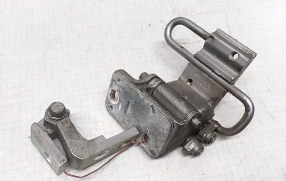 Volkswagen PASSAT B5.5 Rear door hinge set 3B4833412C