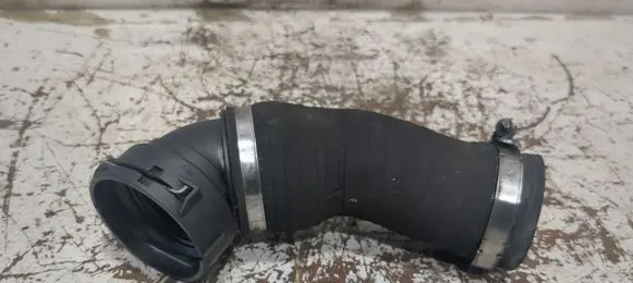 BMW 5 E60 E61 Intercooler hose/pipe 7789048