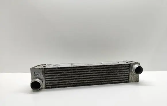 BMW 5 E60 E61 Intercooler radiator 7791909 779190903 17517791909