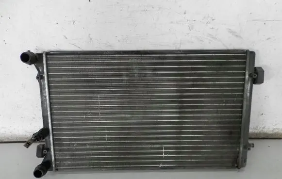 Skoda Octavia Mk1 (1U) Coolant radiator 