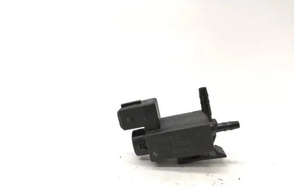 BMW 5 F10 F11 Turbo solenoid valve 7810831