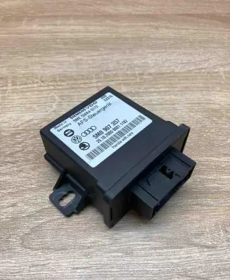 Volkswagen PASSAT B6 Light module LCM 5M0907357 5WK49172