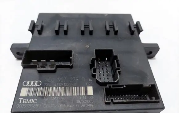 Audi A8 S8 D3 4E Comfort/convenience module 4E0907279Q