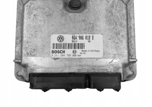 Seat Toledo II (1M) Engine control unit/module 06A906018B
