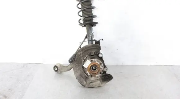 Front wheel hub spindle knuckle