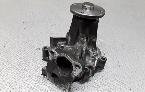 Hyundai Galloper Water pump