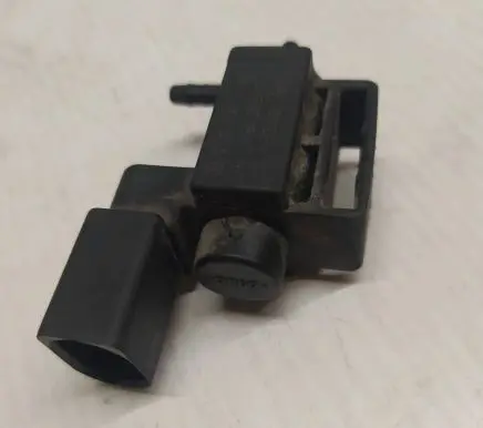 Audi A6 S6 C6 4F Turbo solenoid valve 037906283C 07T028 288000