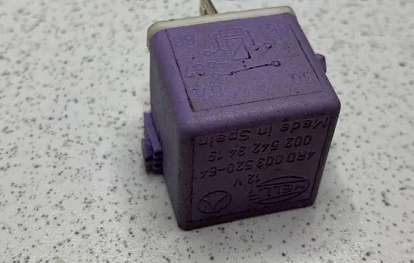 Mercedes-Benz ML W164 Other relay 0025423419 4RD00352064