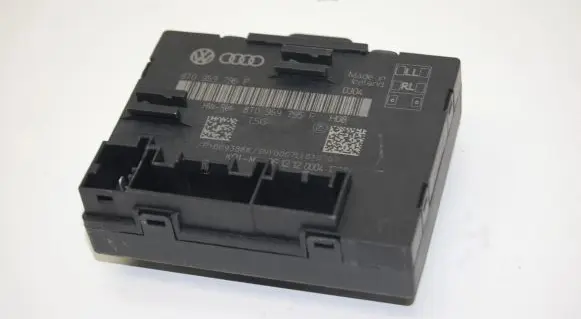 Audi A5 8T 8F Door control unit/module 8T0959795F
