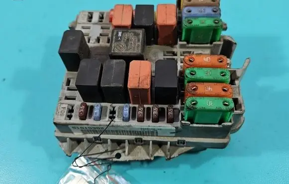 Fiat Linea Fuse box set 51815382 IMPRK1519843