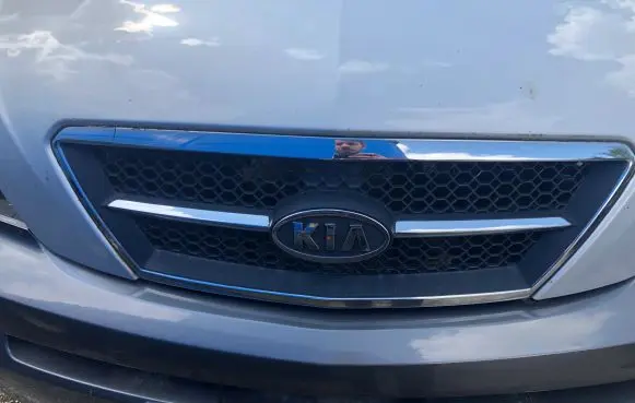 KIA Sorento Front grill