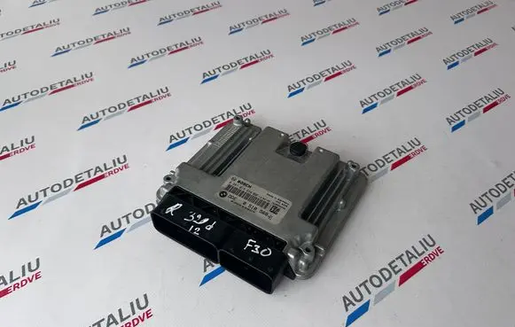 BMW 3 F30 F35 F31 Engine control unit/module 8518568 13618518568 0281018634
