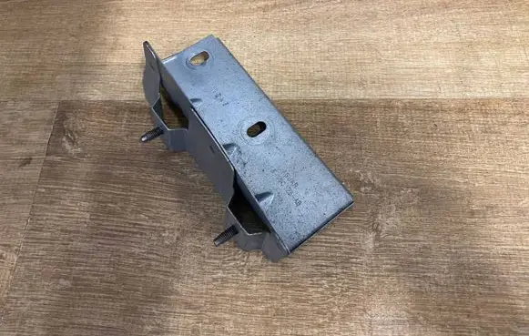 Jaguar XF X250 Holder (bracket) 8X23-19C126-AB 8X2319C126AB 8X23-19C126