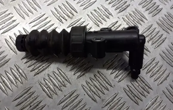 Fiat Linea Clutch release bearing slave cylinder 