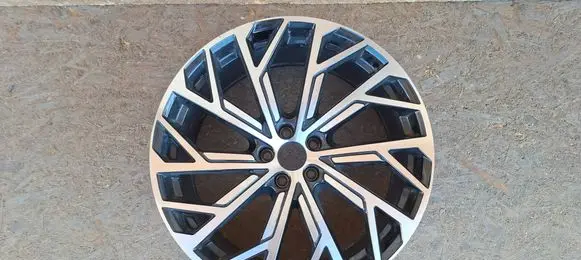 Audi A8 S8 D5 R21 alloy rim 4N0601025AF B012643