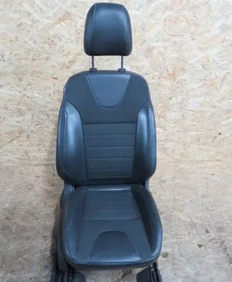 Ford Kuga II Front passenger seat 