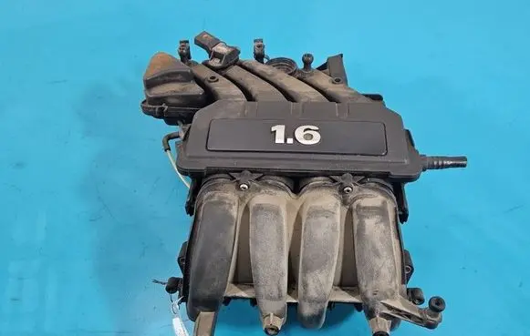 Volkswagen PASSAT B6 Intake manifold 06A133203DL IMPRK1569441