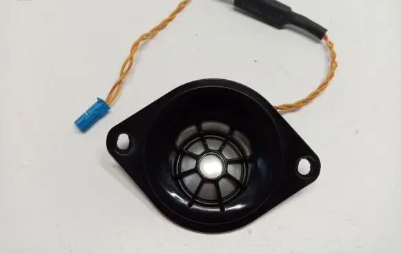 BMW 5 F10 F11 Parcel shelf speaker 65139184795