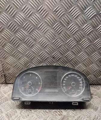 Volkswagen Caddy Speedometer (instrument cluster) 2k0920866a