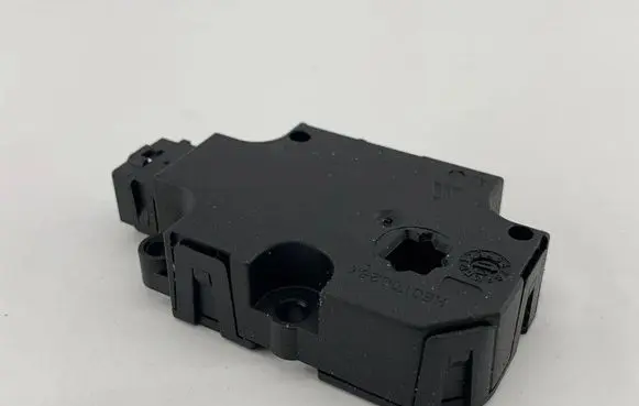Audi A6 Allroad C7 Intake manifold valve actuator/motor CZ1139300857 ZBAT0045D09AT 130785040955