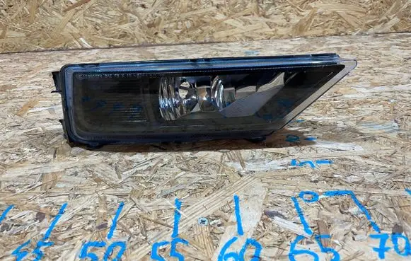 Volkswagen Tiguan Front fog light 5NA941700B S2509A042-I