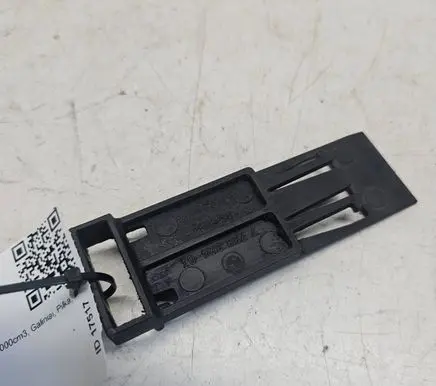 BMW 5 E60 E61 Radiator mount bracket 778832403