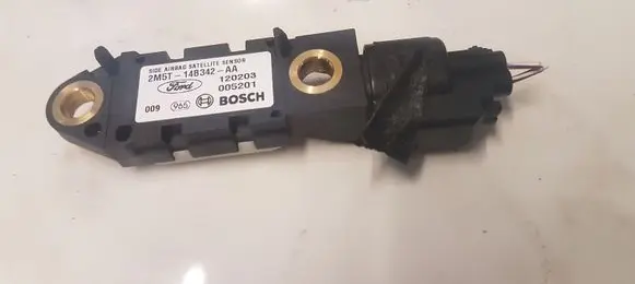 Ford Focus Airbag deployment crash/impact sensor 2M5T14B342AA 005201