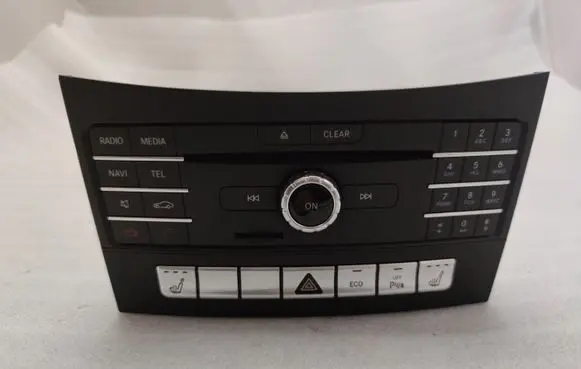Mercedes-Benz CLS C218 AMG Radio/CD/DVD/GPS head unit A2189004908