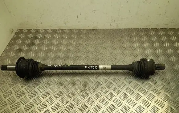 Rear driveshaft