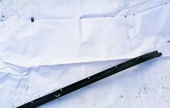 Iveco Daily 40.8 Sliding door trim 