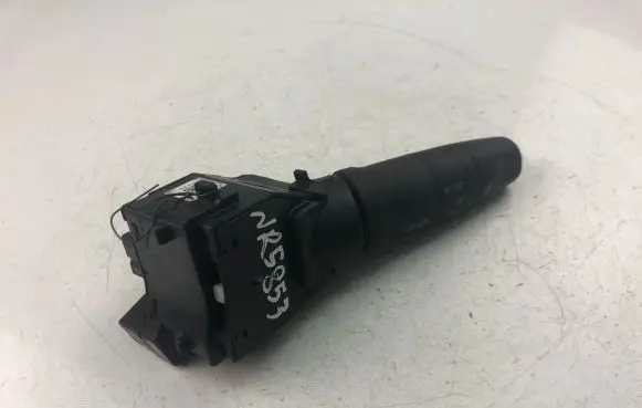 Nissan X-Trail T30 Indicator stalk 255408H700