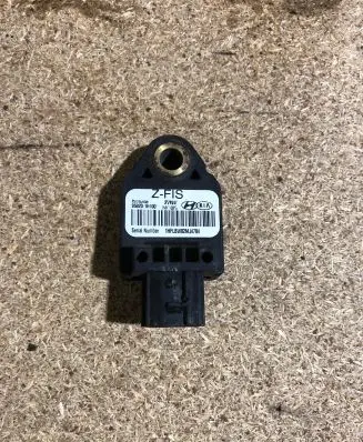 KIA Ceed Airbag deployment crash/impact sensor 959201H100 1HFLBX282MJ4784