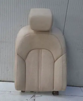 Audi A8 S8 D4 4H Rear seat 