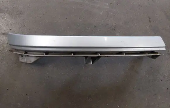 Opel Zafira A Under headlight/headlamp trim 90580652