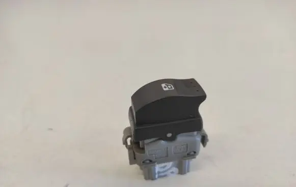 Renault Espace IV Electric window control switch 28082
