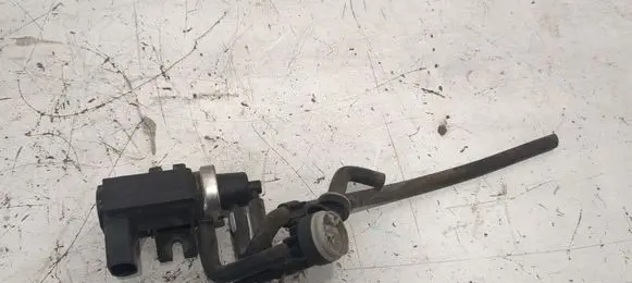 Volkswagen Touareg I Turbo solenoid valve 1J0906627C