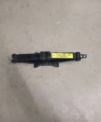 Volkswagen Jetta VI Lift Jack 5C0011031
