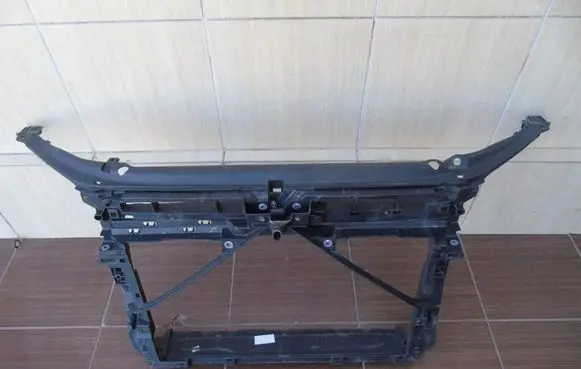 Skoda Octavia Mk3 (5E) Radiator support slam panel 5E0805588