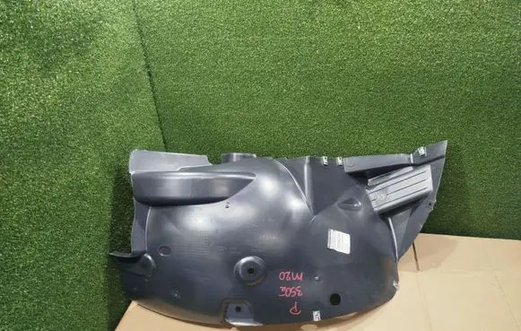 Renault Master III Front wheel arch liner splash guards 638406859R