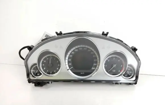 Mercedes-Benz E C207 W207 Speedometer (instrument cluster) A2125409547 A2125401348 A2044423021