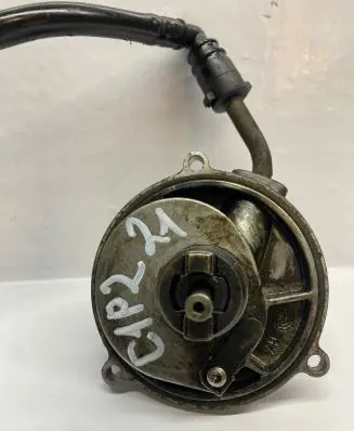 Mercedes-Benz A W168 Vacuum pump A6682300165