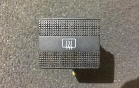Volkswagen Golf III Windscreen/window heater switch 1h0959621