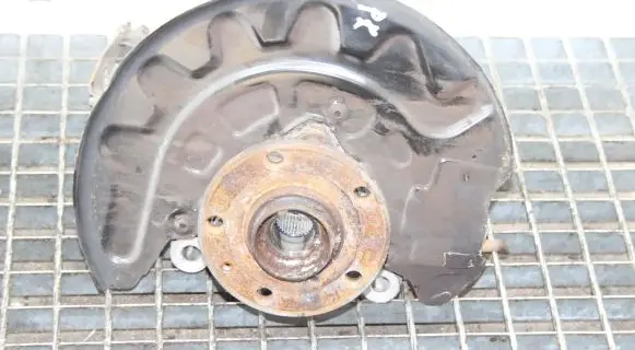 Volkswagen PASSAT B8 Front wheel hub
