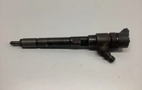 Hyundai Tucson JM Fuel injector 0445110258
