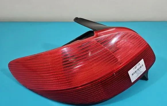Peugeot 206 Rear/tail lights IMPRK1437173